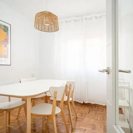 Myhousespain - Centrico Piso En * Хихон